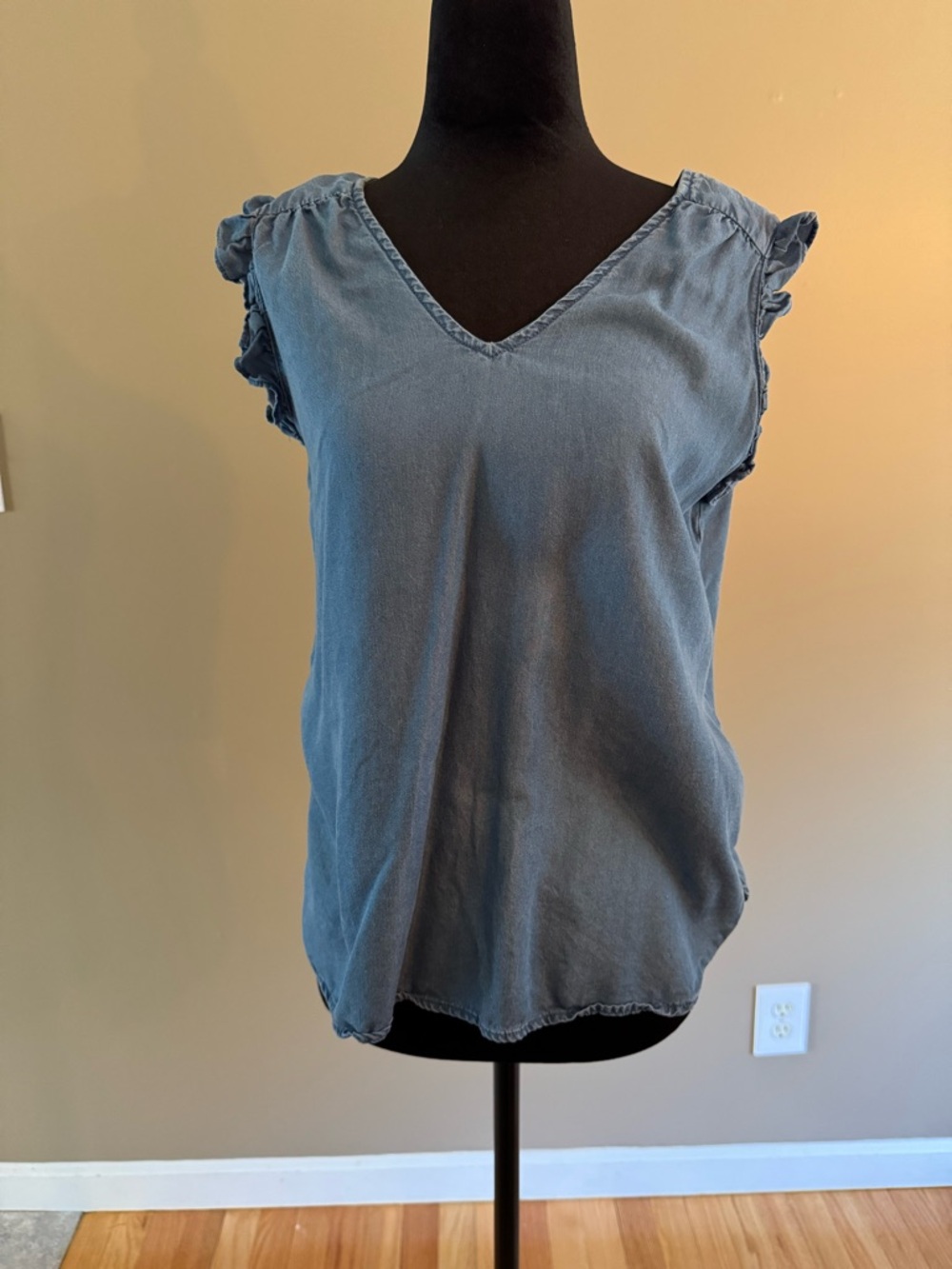 Women's Washed Blue V-Neck Ruffle Sleeve Top